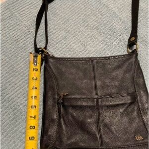 The Sak crossbody messenger bag nice leather